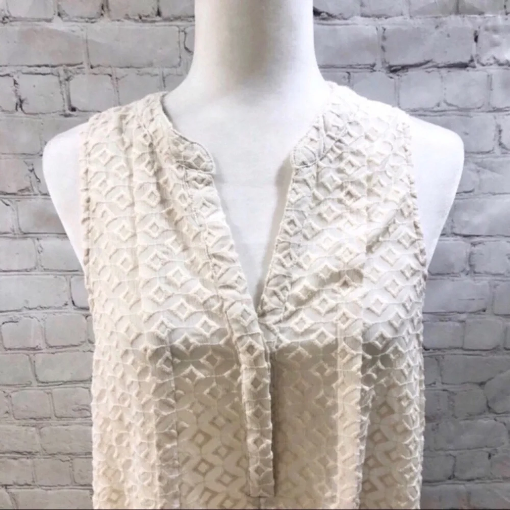 HD in Paris Anthropologie High Low Tunic Top Cream Size Large Diamond Print